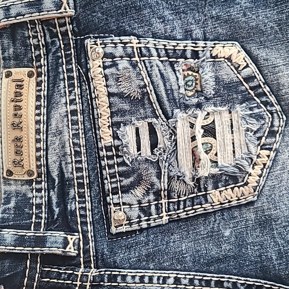Rock Revival Short